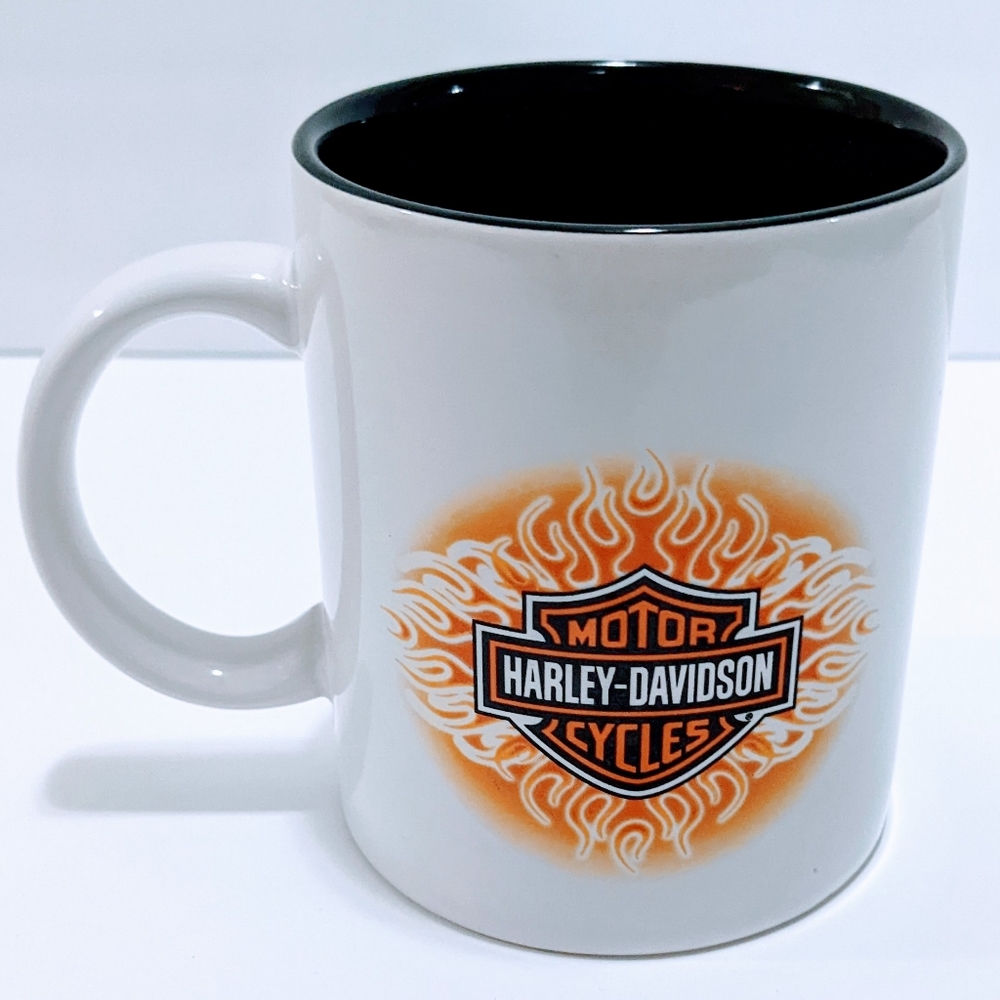 Vintage Harley Davidson Coffee Mug Cup 2001 White W/ Harley Logo & Orange Flames